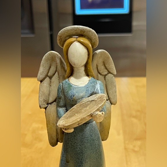 Angel of the Season figurine w/Box - Picture 3 of 13